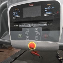 Treadmill 