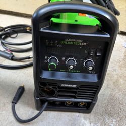 TITANIUM MIG 140 Professional Welder with 120V Input