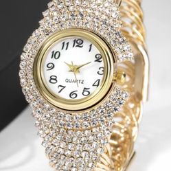 *SALE* Elegant Timeless Crystal Bangle Watch *See My Other Items *