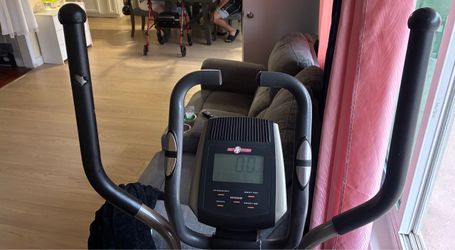 Best Fitness Elliptical Trainer
