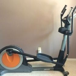 For Sale: NordicTrack E5Vi Elliptical – Great Condition – $499 (Excellent Value!)