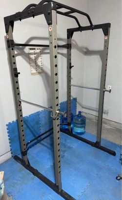 Squat Rack Power Cage