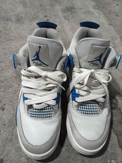 Nike Air Jordan 4 Retro "Military Blue"