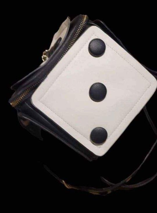 Dice Crossbody