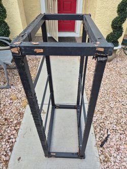 FREE!  46" x 26" x 16" Sturdy Metal Structure - can recreate and turn it into whatever you want