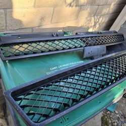 07-13 Suburban Grille