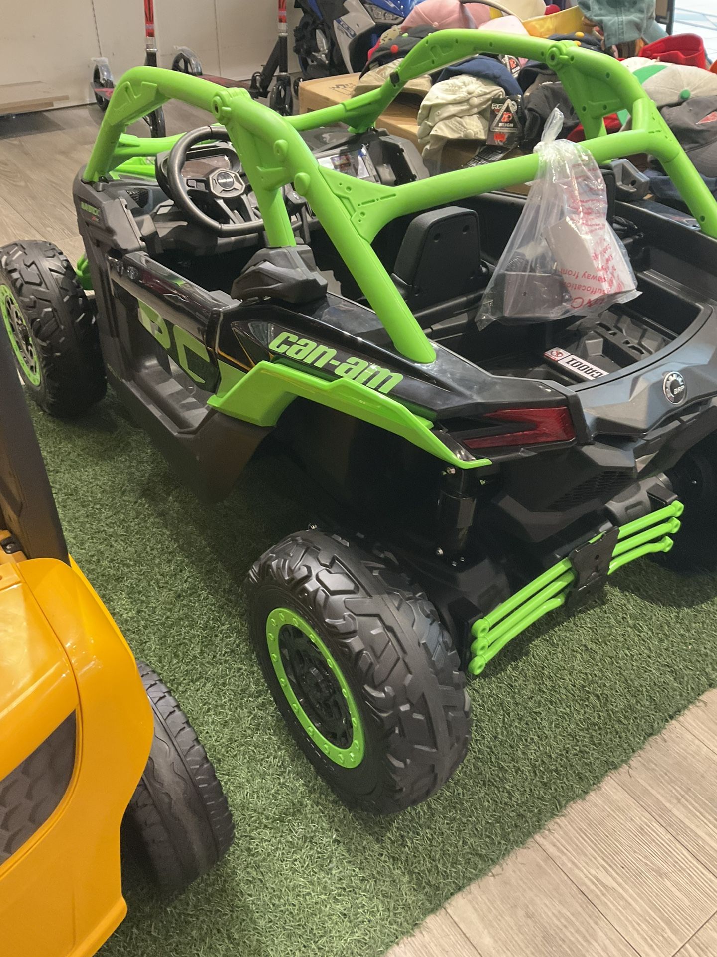 🔥 48V Can-Am Maverick for Kids – Powerful Ride-On!