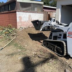 Bobcat Trailer With Dump
