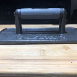 Cuisinart Cast Iron Grill Press with Wood Handle (CGPR-221)
