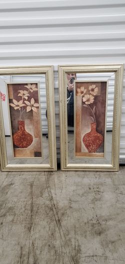 Mirrored floral pictures