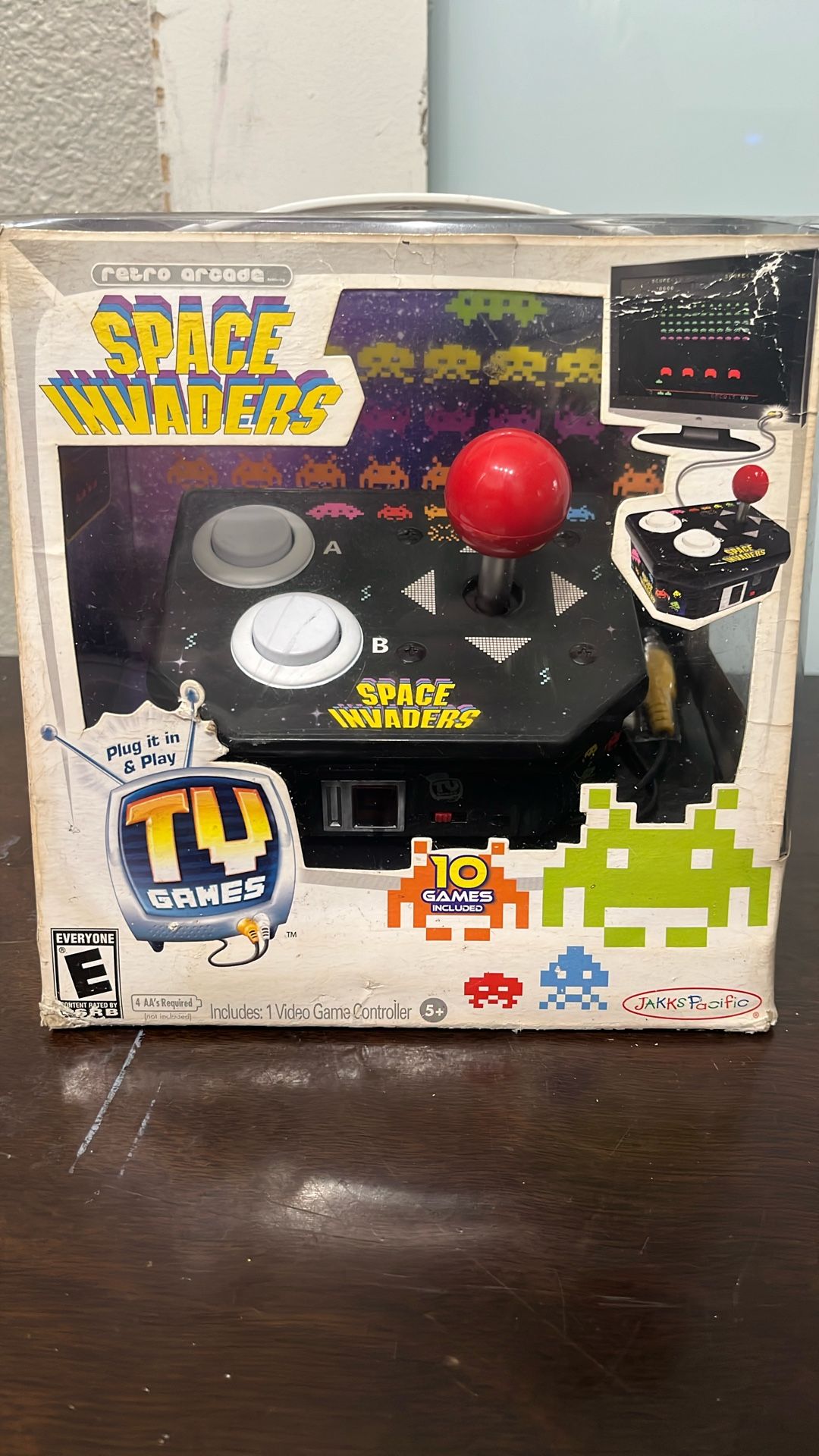Retro Arcade Space Invaders