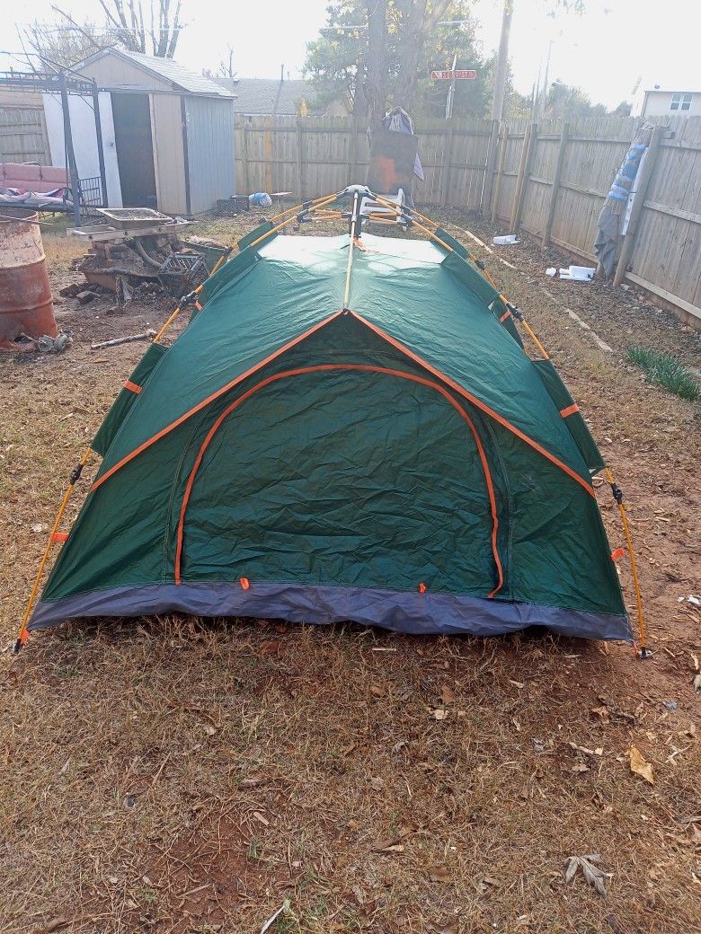 3 Person Tent