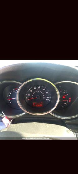 2012 Kia Sorento Parts Out
