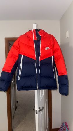Nike Puffer Jacket Men’s (S)