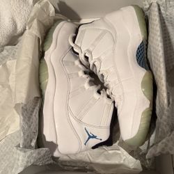 Jordan 11 “Legend Blue”