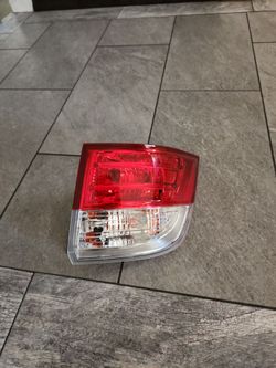 14-17 Honda Odyssey Right Passenger Tail Light