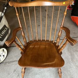 Rocking Chair 