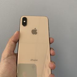 ⚫️📱 iPhone XS 64 GB Unlocked BH77% 🔋 Case And Headphones For Free ☑️👌🏻