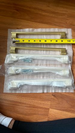 5 Handles - 9 Inch Center Hole 