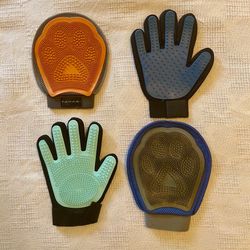 Pet Grooming Gloves