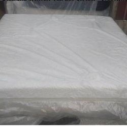 Tempurpedic Cloud Supreme Breeze King Size Mattress (Mattress Only)