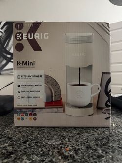 Brand new Keueig K-Mini coffee maker - Sealed