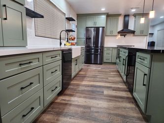 Kitchen Cabinets solid wood