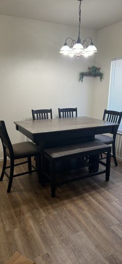 Table with bench