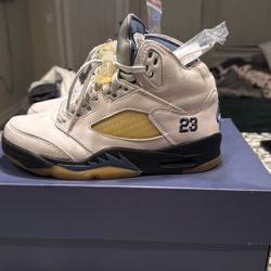 Woman Jordan La Maniere Size 5.5