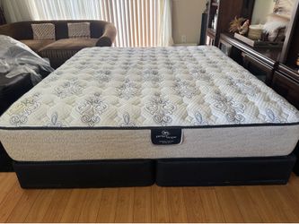 Serta Mattress Innerspring King size With Box