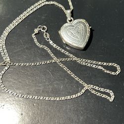 BEAUTIFUL STERLING SILVER OPEN HEART CHARMS AND NECKLACE 