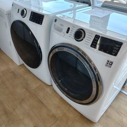 $1347 SMART ENERGY STAR Washer Dryer Set With Microban Technology 