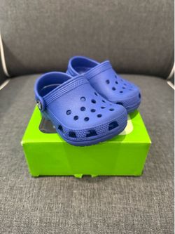Infant Blue Crocs size 2/3