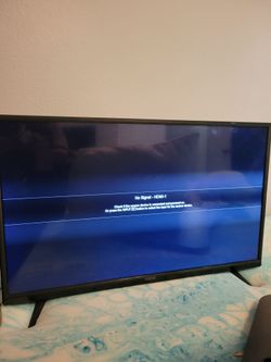24 inch small Vizio TV
