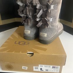 UGG Gray Bailey Bow Size 10