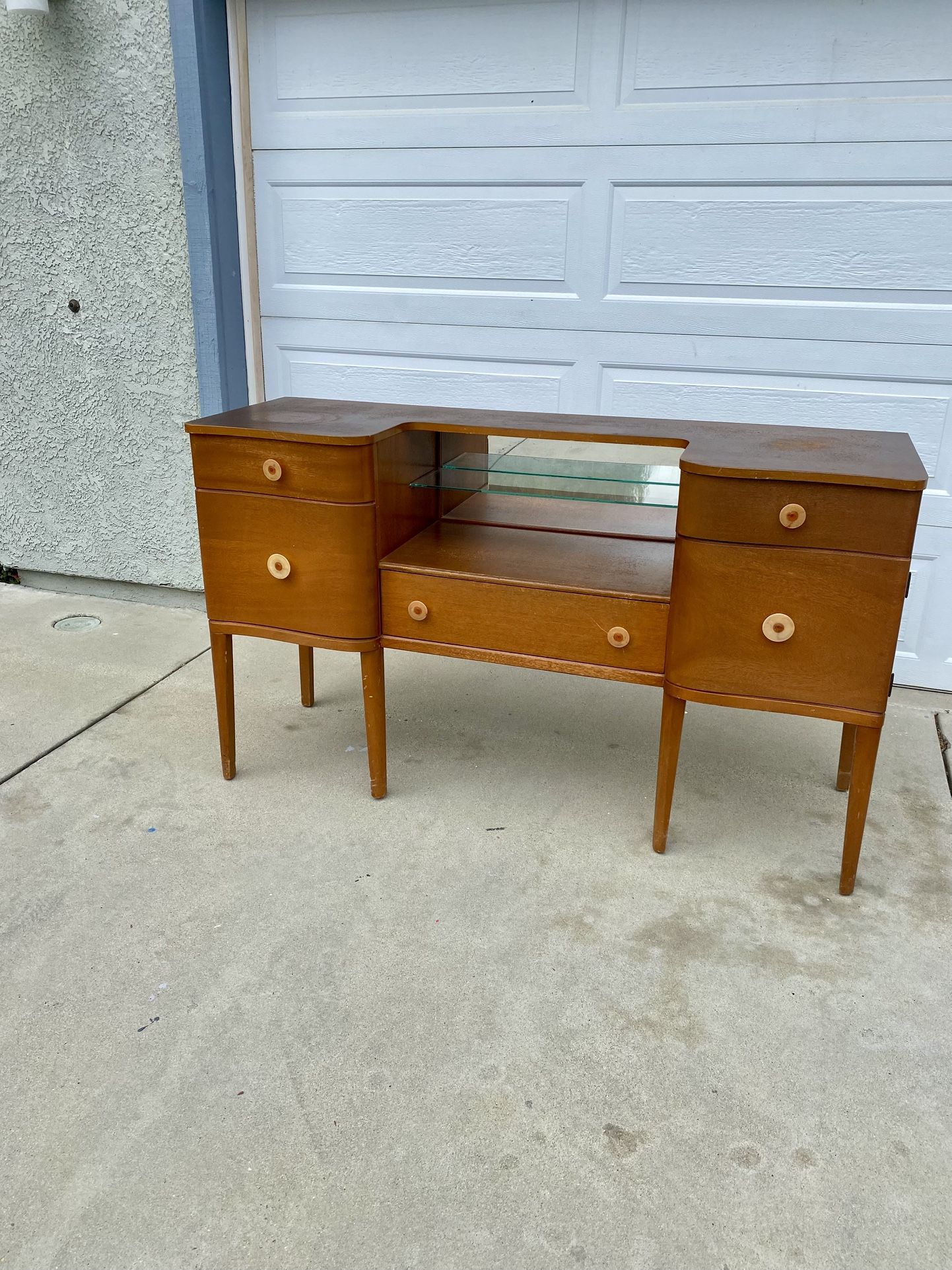 Early 20Th Century Credenza, clean lines 1920’s Original Finish