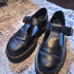 Doc Martins Mary Jane's 
