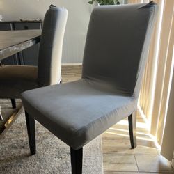 Set Of 2 High Back Chairs With Covers