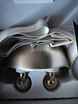 SKG NECK & SHOULDER MASSAGER