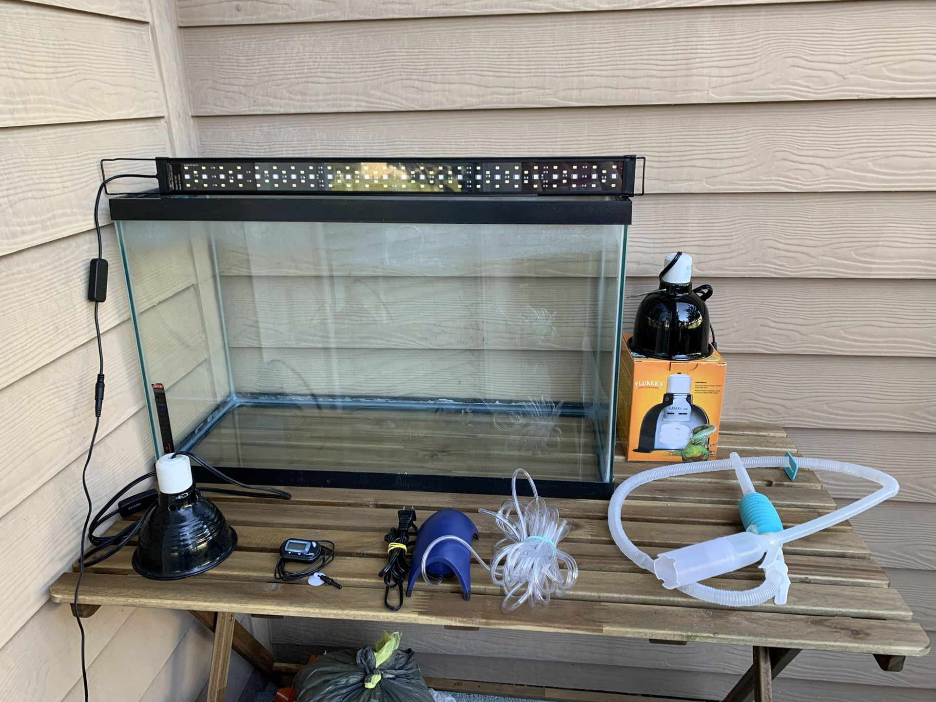 Aquarium Bundle (30 Gallon) Fish Tank + Accessories