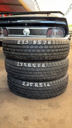St 3- 235//85//16 Ht Lt 
10 ply 
99% de vida las 3 llantas $150