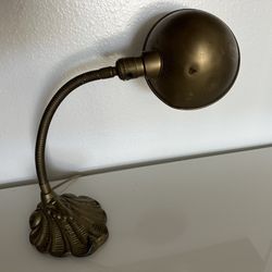 Antique Brass Finished Lamp
