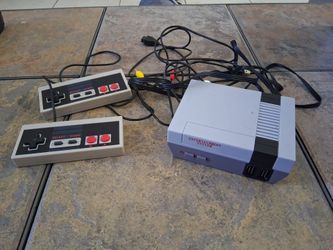 NES-Style Mini Entertainment System with Controllers