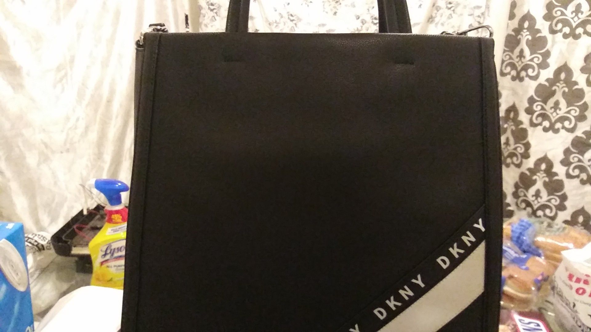 DKNY PURSE BRAND NEW