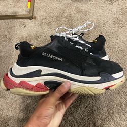 Balenciaga Triple S Tradesss