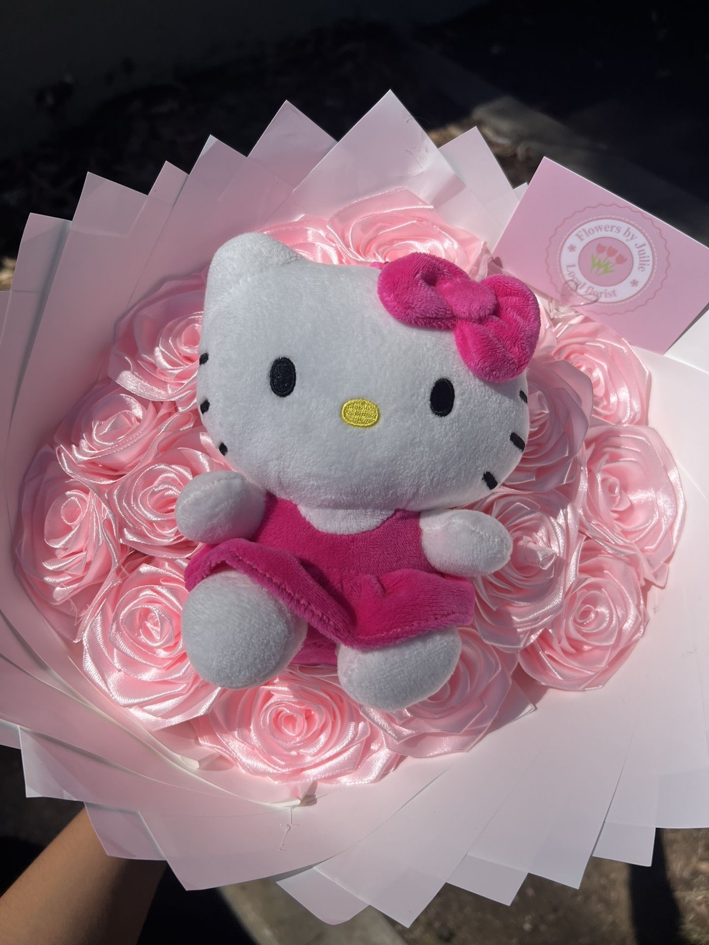 Hello Kitty Rose Bouquet Mothers Day