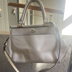 Coach Purse - Leather - Creme Color - Good Condition 