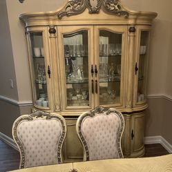 China Cabinet / Table and Chairs