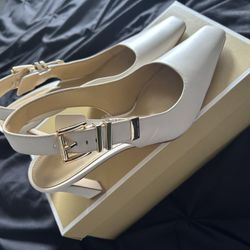 MK sling Back Pumps 