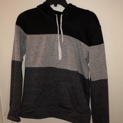 Junior’s  Hoodie XL